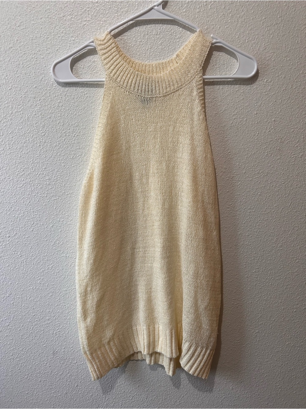 Sleeveless Knit Tank Top